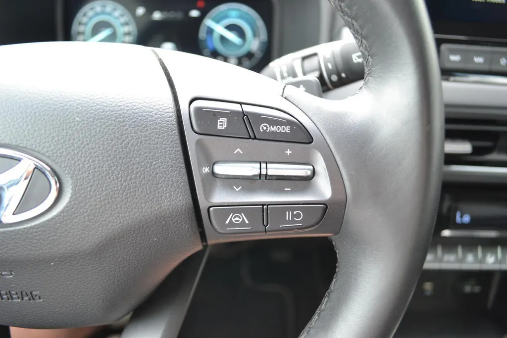 Hyundai Kona 1.6 GDI HEV COMFORT|NAVI|CARPLAY|PDC|CLIMA