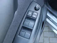 Mazda 2 Hybrid 1.5 Agile | Stuur-/stoelverwarming | Camera | 15' LM | Cruise adapt. | Airco |