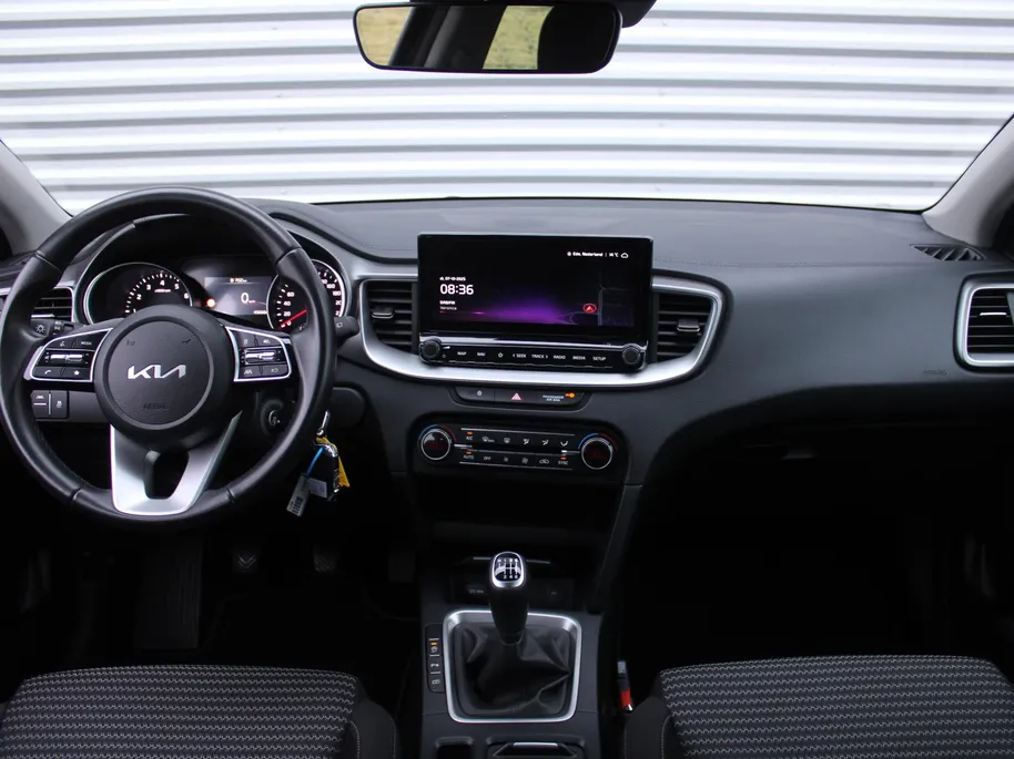 Kia Ceed Sportswagon 1.5 T-GDi DynamicLine | BTW Auto | Navi | Clima | Cruise | 16' LM | Camera | LED |