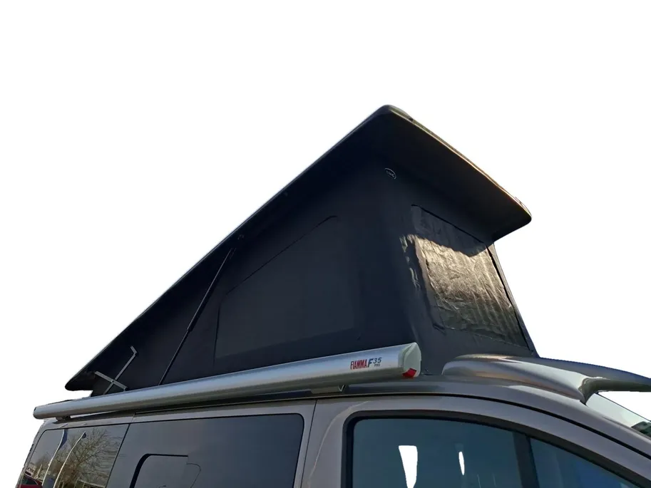 Ford Transit Custom Camper 2.0 TDCI L2H1 Limited | Distributie is vervangen | Camper met 2 slaapplaatsen | Keuken met gootsteen- koelkast- gasfornuis | Zonnescherm | Trekhaak Transit Custom Camper 2.0 TDCI L2H1 Limited | Distributie is vervangen | Camper met 2 slaapplaatsen | Keuken met gootsteen- koelkast- gasfornuis | Zonnescherm | Trekhaak