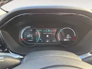 Kia e-Niro DynamicPlusLine 64 kWh | SOH 99,5 % | 3 Fase laden | 1e Eigenaar | Dealer onderhouden | Stoelverwarming | Schuif-/kanteldak | Fabrieksgarantie t/m 24-08-2029 + 3x 1 jaar |  NAP |