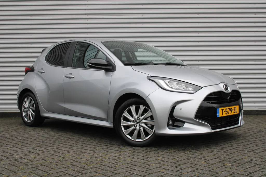 Mazda 2 Hybrid 1.5 Select | Airco | 16'LM | navi | Cruise | Stoelverwarming | Draadloos laden |