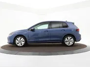 Volkswagen Golf Life Edition 1.5 eHybrid 204 PK 6 versn. DSG · Achteruitrijcamera · Draadloze telefoonlader · Comfort pakket ·