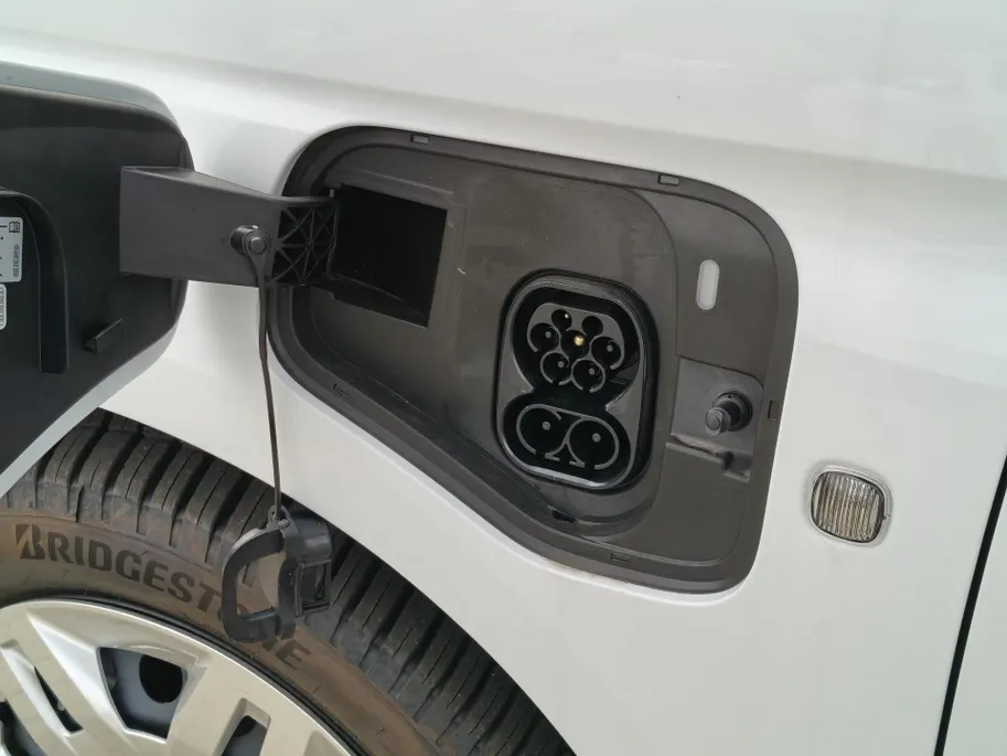 Ford Transit Connect 1.5 Trend PHEV 150PK L1 DEMO | BPM VRIJ I APPLE CARPLAY/ANDROID AUTO I