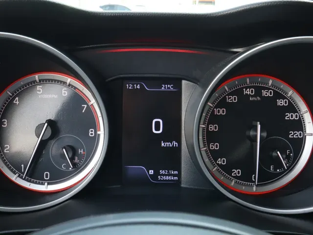 Suzuki Swift 1.2 Style Smart Hybrid AdaptiveCruise | Carplay | Keyless VERKOCHT