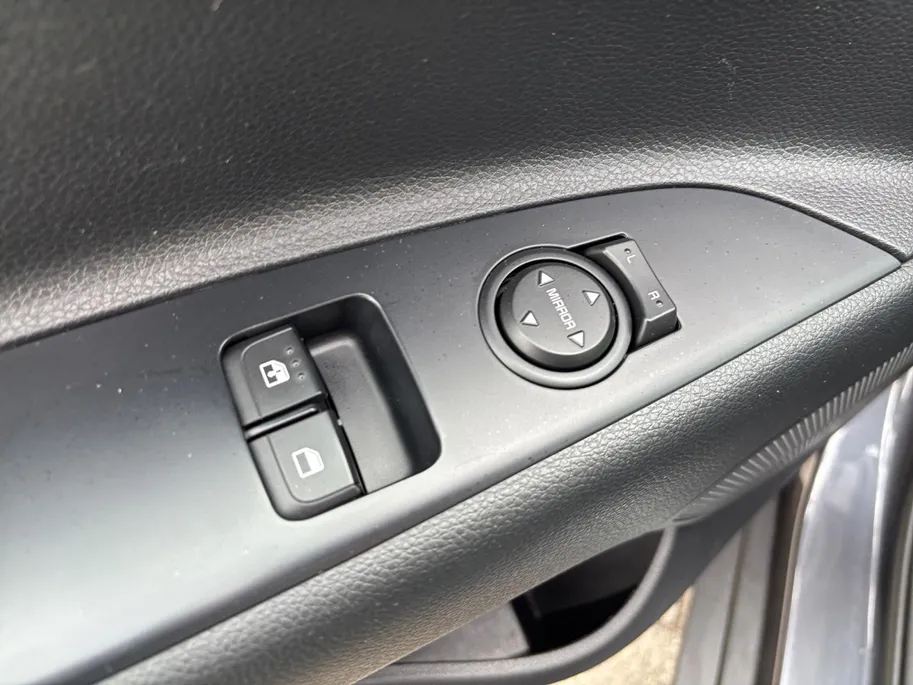 Kia Stonic 1.0 T-GDi DynamicLine | Airco | Cruise | Camera | LM velgen |