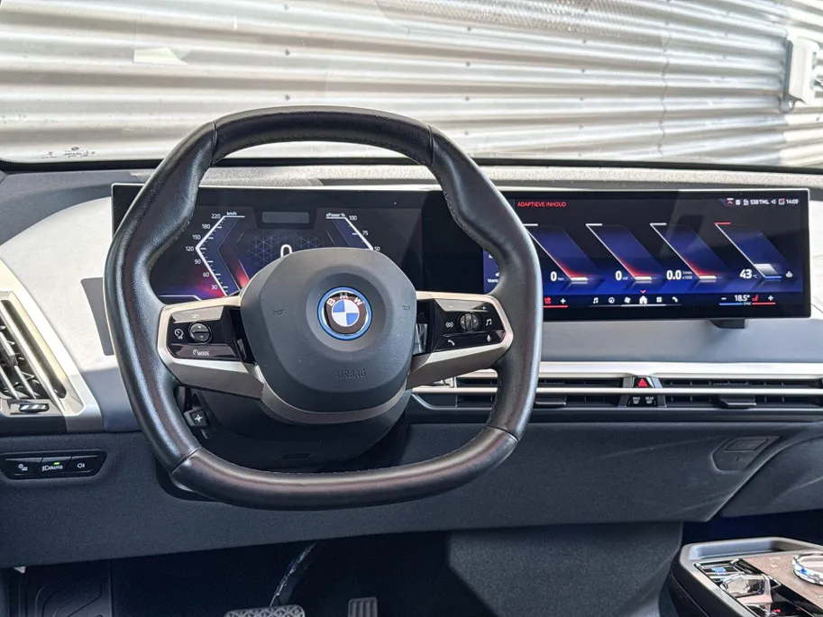 BMW iX xDrive40 Business Edition Plus 77 kWh