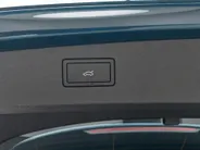 Volkswagen Tiguan 1.5 eHybrid 204pk DSG Life · 360 Camera · Wegklapbare Trekhaak · Dodehoek Detectie · Stoel-& Stuurverwarming · 17'' Inch · Garantie t/m 14-12-2030 of 100.000km