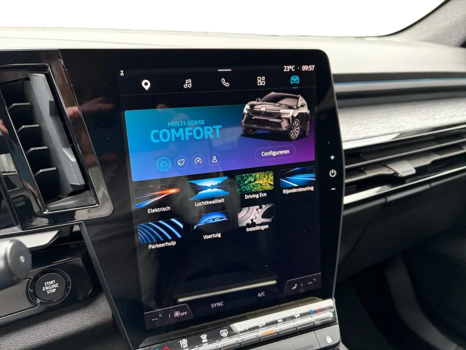 Renault Austral 1.2 E-Tech full hybrid 200 techno Renault Austral 1.2 E-Tech Hybrid 200 Techno