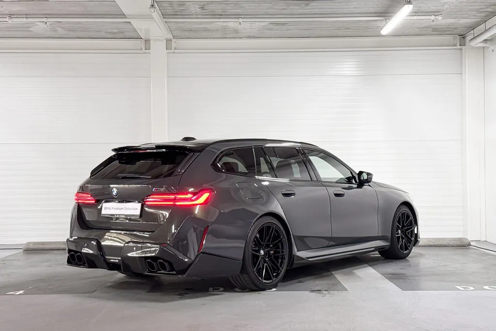 BMW M5 Touring M5