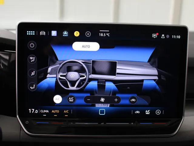 Volkswagen Golf 1.5 TSI Life Edition Apple Carplay | Climate Control | Parkeercamera | 4-seizoenenbanden