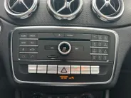 Mercedes-Benz GLA 180 Business Solution Limited | achteruitrijcamera | cruise control | start/stop systeem | Bluetooth telefoonvoorbereiding | schakelmogelijkheid aan stuurwiel |