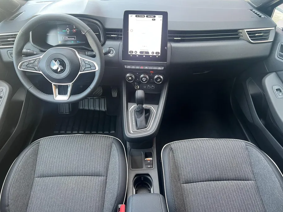 Mitsubishi Colt 1.6 HEV Intense+ | 8 JAAR GARANTIE | PDC V+A | Achteruitrijcamera | Navigatie | Stoel-/stuurverwarming | Apple Carplay/ Android Auto |