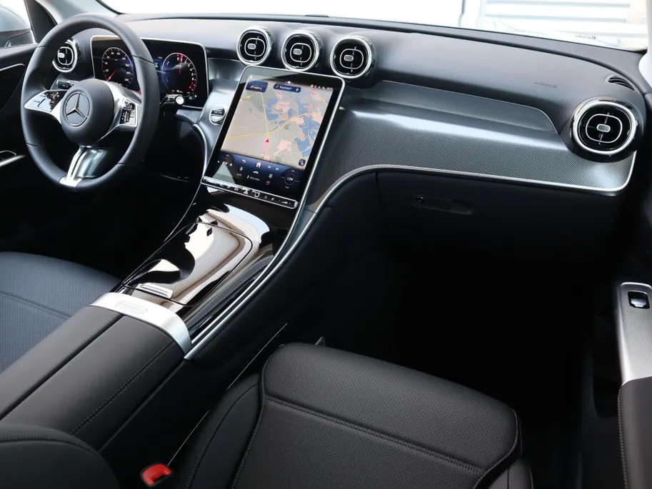 Mercedes-Benz GLC 300e 4MATIC Business Solution l Stoelverwarming l Achteruitrij camera l Leder