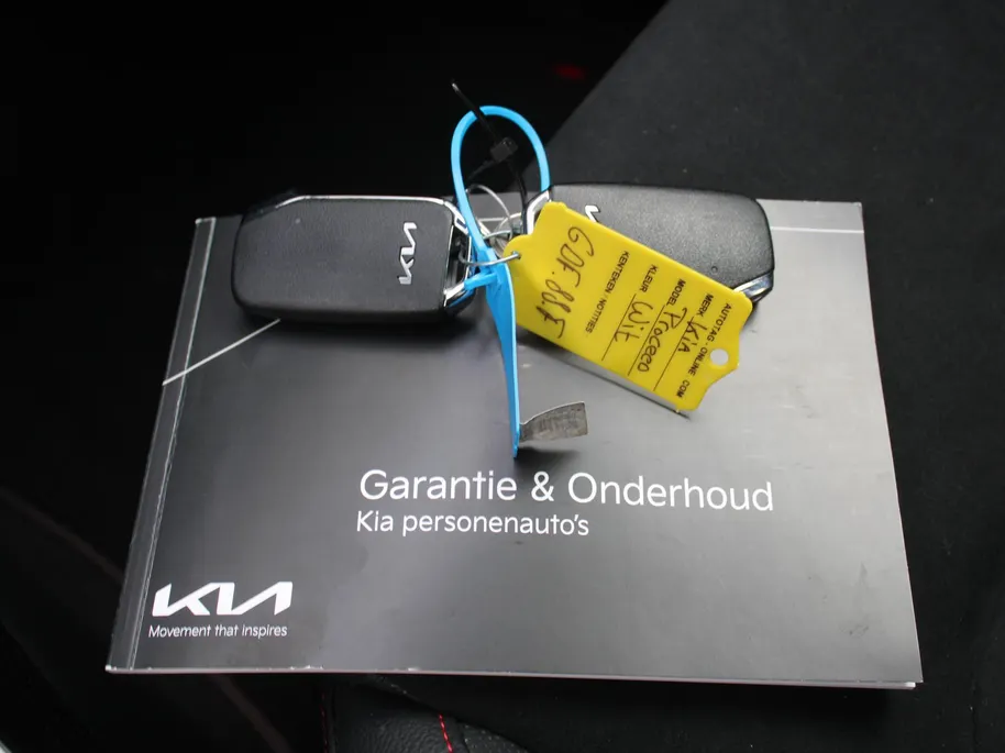 Kia ProCeed 1.6 T-GDI GT | 204PK! | Stuur-/stoelverwarming | Schuifdak | Camera | Stoelgeheugen | LED | Dodehoek detectie | Zeer nette auto | 1e eigenaar |
