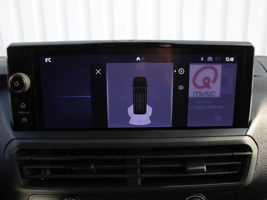 Toyota ProAce Long Worker 2.0 D-4D Challenger | Carplay | PDC | Airco | Cruise | Schuifdeur rechts |