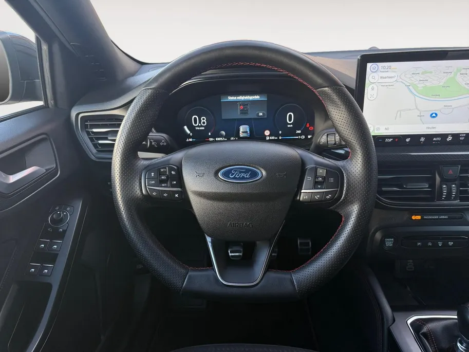 Ford Focus Wagon 1.0 EcoBoost Hybrid ST Line X | NL Auto | Volledig dealeronderhouden | Winter Pack | Driver Assistance Pack | Apple Carplay & Android Auto |