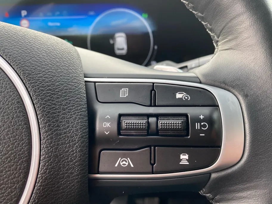 Kia Sportage 1.6 T-GDi Plug-in Hybrid AWD DynamicPlusLine | PHEV | 360 graden camera | Keyless | navigatie | Elektrische achterklep | Stoel-en stuurverwarming