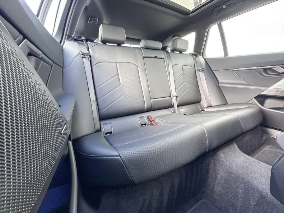BMW 5 Serie Touring 550e xDrive