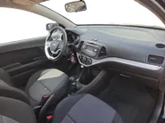 Kia Picanto 1.0 CVVT ComfortLine | Unieke kilometerstand NAP | Parkeersensoren | 100% onderhouden | 12 maanden Bovag Garantie |