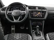 Volkswagen Tiguan 1.4 TSI 245pk DSG eHybrid R-Line Business · Camera · Apple/Android Car Play · Navigatie · P-Sensoren · 19'' Inch ·