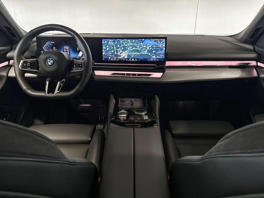 BMW i5 Touring eDrive40 84 kWh