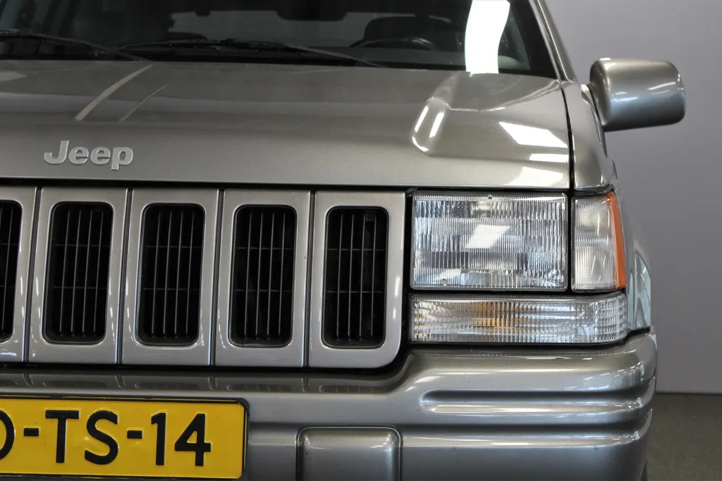 Jeep Grand Cherokee 5.2 V8 LIMITED I Young Timer