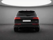 Audi Q7 55 TFSI e quattro Pro Line S 394 PK ·Leder bekleding · Assistentie. plus, remote park · Head-Up display · Glazen panorama dak · Bang & Olufsen