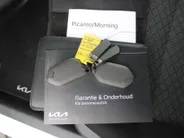 Kia Picanto 1.0 DPI AMT ExecutiveLine | Stuur-/stoelverwarming | Camera | Draadloze telefoonlader | LED | 15' LM | Clima | Cruise | Navi | Automaat |