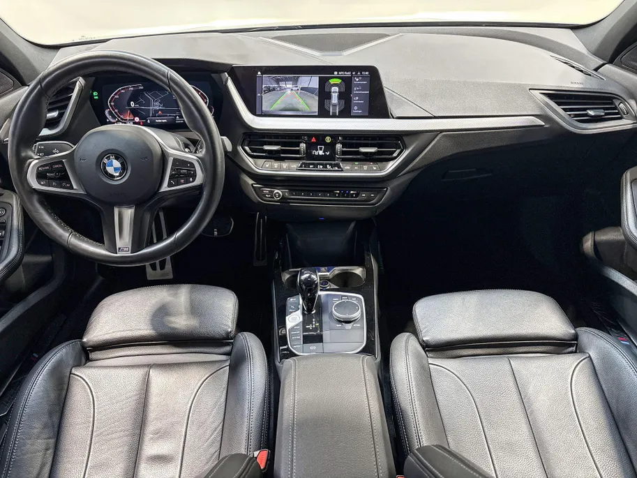 BMW 1 Serie 118i 5-deurs Model M Sport
