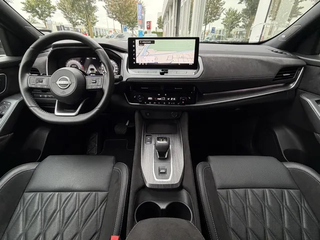 Nissan QASHQAI 1.3 Mild-Hybrid 158pk Xtronic Tekna Plus | Leder | Panoramadak | 360-Camera | App Connect | Head-Up | Keyless