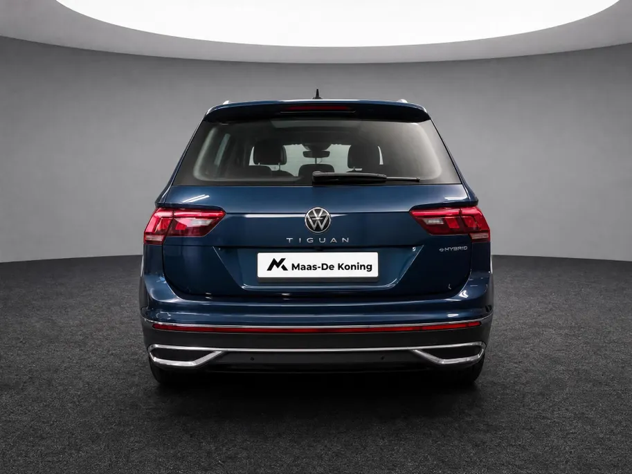 Volkswagen Tiguan 1.4 TSI eHybrid 245pk DSG Life Business · Camera · Apple/Android Car Play · Wegklapbare Trekhaak · Stoelverwarming · Navigatie · P-Sensoren · 18'' Inch ·