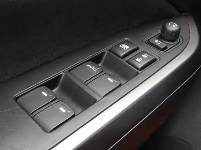 Suzuki Vitara 1.4 BoosterJet Style Hybrid | Panoramadak | Carplay | All Season