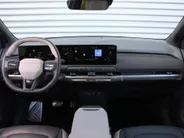 Kia EV3 GT-Line 81.4 kWh | Stuur-/stoelverwarming | Schuifdak | Camera | Dodehoek detectie | Elek. stoelverstelling | 19' LM | LED | Telefoonlader |