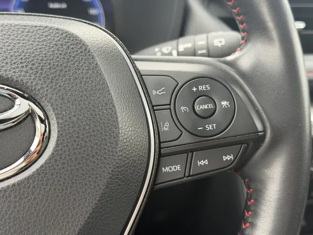 Toyota RAV4 2.5 PHEV Bi-Tone+ AWD | Trekhaak | Panoramadak | Stoel Verwarming & Ventilatie |