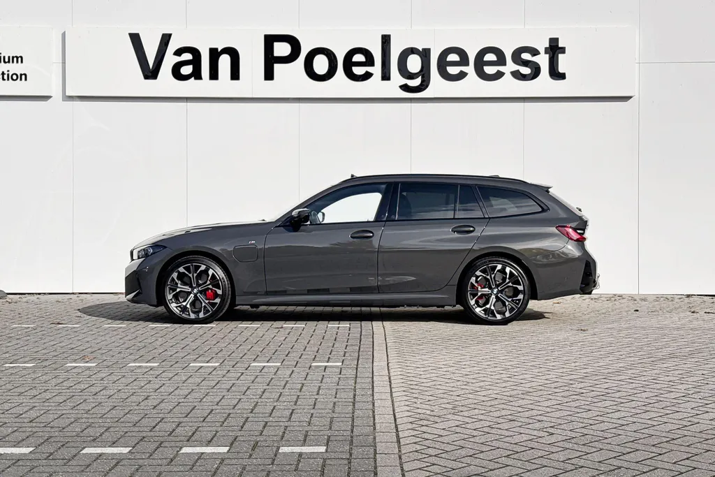 BMW 3 Serie Touring 330e xDrive