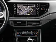 Volkswagen Polo 1.0 TSI 110pk DSG R-Line · Camera · Matrix LED · Stoelverwarming · Apple/Android Car Play · Sportstoelen · 16'Velgen · Stoelverwarming ·
