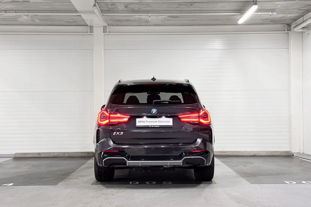 BMW iX3 High Executive