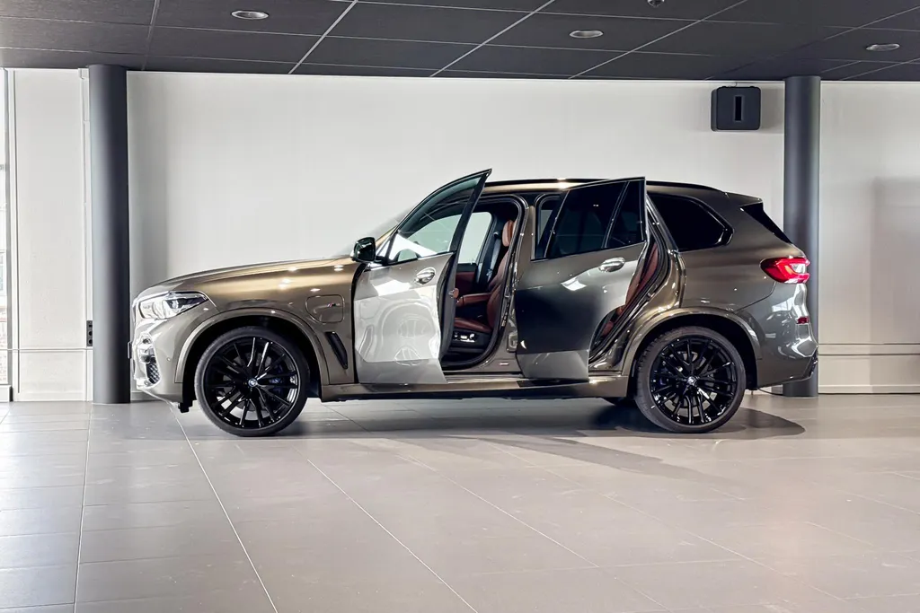 BMW X5 xDrive45e High Executive