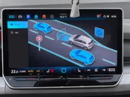 Volkswagen Golf 1.5 eHybrid 204pk DSG Life Edition · Camera · Keyless · Apple/Android Car Play · Stoelverwarming · Apple/Android Car Play · Garantie t/m 17-05-2030 of 100.000km