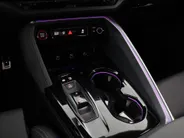 Audi Q5 e-hybrid quattro S edition Competition 367 PK · Panorama dak · Trekhaak elek. wegklapbaar · bijrijdersdisplay · 21' LM Velgen