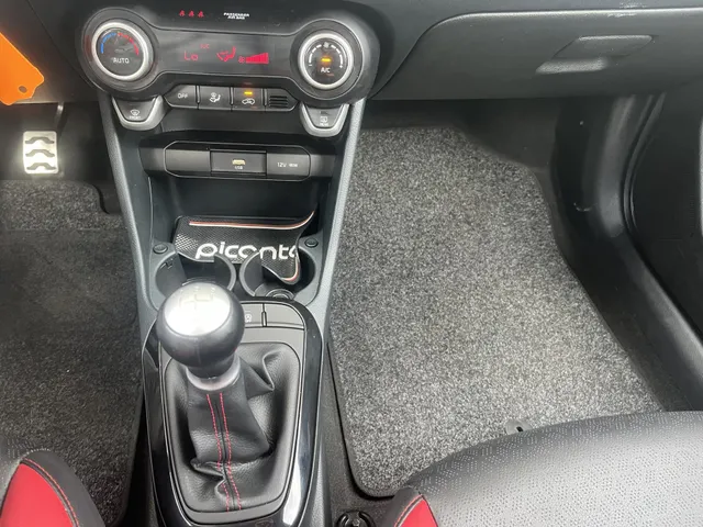 Kia Picanto 1.0 DPi Gt PlusLine 5p Meest Luxe uitvoering| Lederen bekleding| Alle accessoires| Rijklaar| Apple Carplay/Android Auto