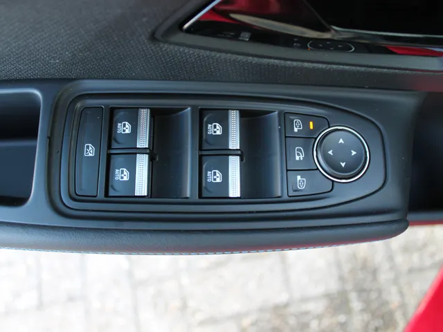 Renault Clio 1.8 Hybrid 160 PK esprit Alpine | Harman Kardon geluid 9 luidspeakers | Dode hoek detectie | Camera achter | NIEUW OP VOORRAAD