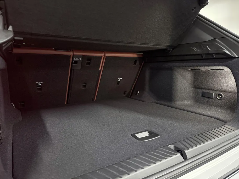 BMW iX3 50 xDrive