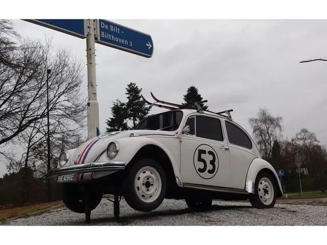 Škoda Karoq 1.5 TSI ACT Sportline Business Navigatie | Camera | Trekhaak | Stoelverwarming