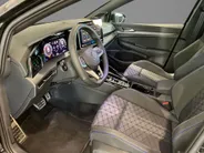 Volkswagen Golf 1.5eTSI/150PK R-Line DSG · Navigatie · Harman/Kardon sound · Camera · Apple/Android Car Play · Garantie t/m 05-10-2030 of 100000km.