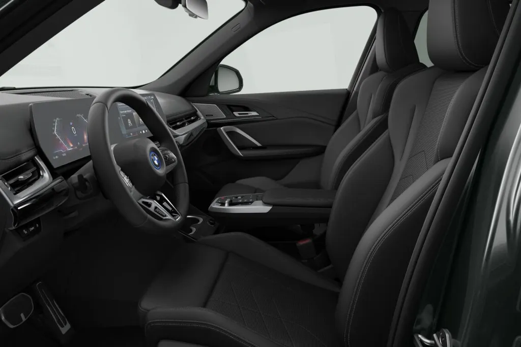 BMW iX1 xDrive30 67 kWh M Sport Edition