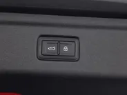Audi A6 Sportback e-tron S-edition 83kWh/286PK · Adaptieve cruise control · Warmtepomp · 360°Camera · Garantie t/m 18-11-2027