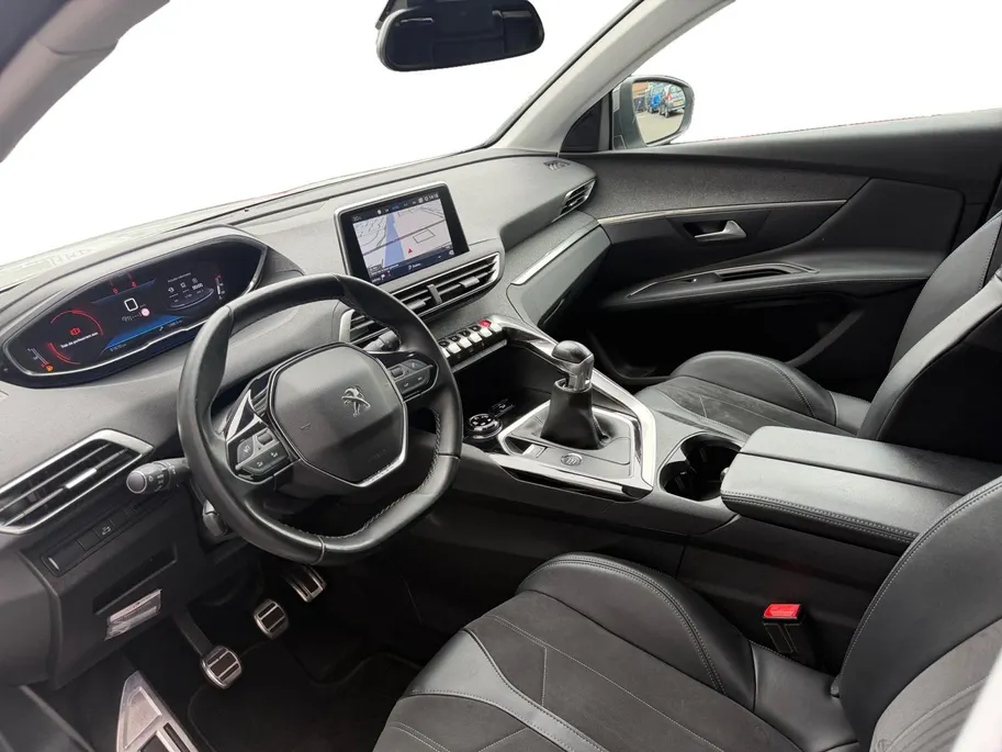 Peugeot 3008 1.2 PureTech Crossway Avantage | Navigatie | Camera | Cruise/Climate Control | 12 MAANDEN GARANTIE!