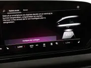 Audi A6 Avant 2.0 367pk S-tronic e-hybrid Quattro S edition Comp · 360 Camera · Wegklapbare Trekhaak · Elek. Voorstoel · Elek. Achterklep · 20'' Inch · Garantie t/m 11-12-2030 of 100.000km